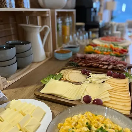 Sasanka 3* دوشنيكي زدروي